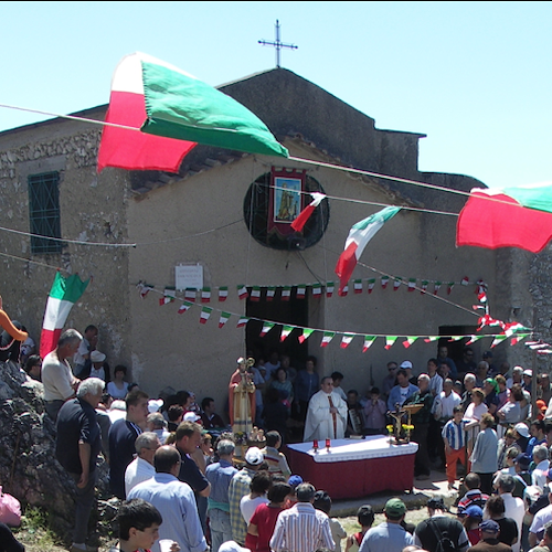 Minori e la Costa d'Amalfi pronte a festeggiare San Nicola: pellegrinaggio rinviato al 7 maggio causa maltempo