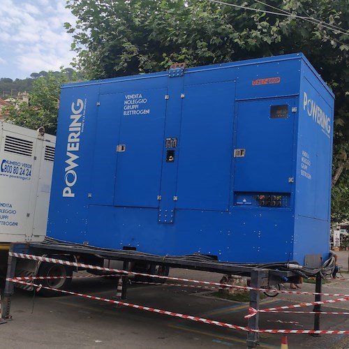Minori, lavori di somma urgenza alla linea elettrica. Installato un gruppo elettrogeno sul lungomare