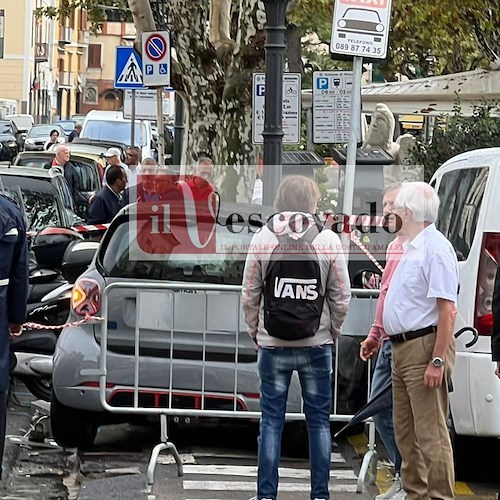 Minori, non si ferma all'ALT dei Carabinieri e nella fuga investe una ragazza <br />&copy; Massimiliano D'Uva