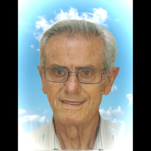 Minori porge l'ultimo saluto a Gennaro Galibardi, aveva 91 anni