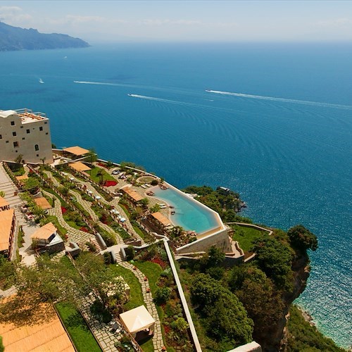 Monastero Santa Rosa Hotel di Conca dei Marini riapre il 5 aprile
