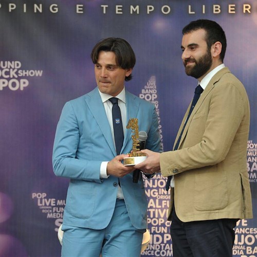 Montella fa decollare Football Leader: Amalfi lo premia /FOTO e VIDEO