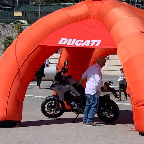 Moto, domenica in Costiera Amalfitana per appassionati Ducati: stamani raduno a Maiori