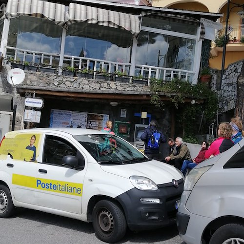 Multe per divieto di sosta ai portalettere in servizio a Positano. Disagi anche ad Amalfi