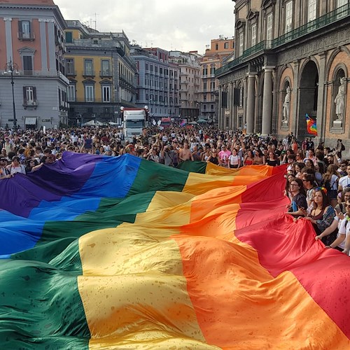 Napoli Pride, Iannone (FdI): «Nella Campania in cui non funziona nulla si pensa a patrocinare le carnevalate»