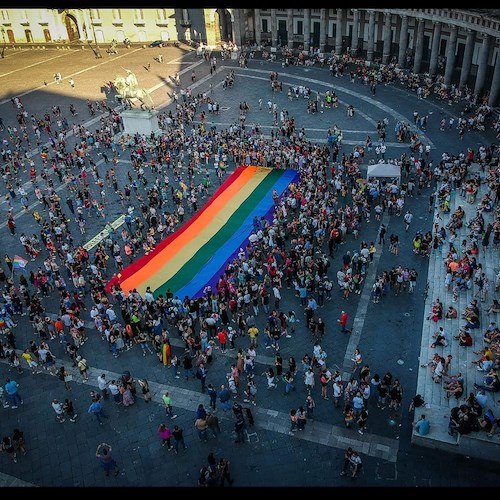 Napoli Pride, Iannone (FdI): «Nella Campania in cui non funziona nulla si pensa a patrocinare le carnevalate»
