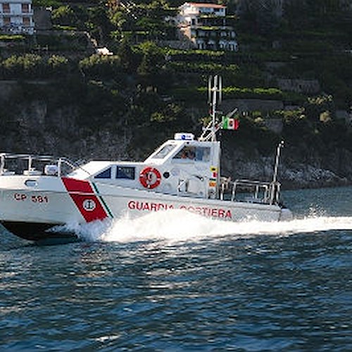 Natante in avaria a largo de Li Galli, Guardia Costiera salva 4 diportisti sanniti