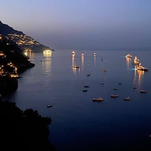 Natante in difficoltà a Positano, foto di repertorio