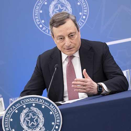 «Non vedo spiragli per la pace», Draghi a colloquio con Putin: «Gli ho chiesto almeno di sbloccare il grano»