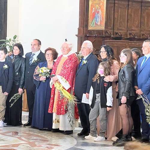 Nozze d'oro per Enzo e Concetta: in questa domenica delle Palme in Chiesa a Maiori /foto