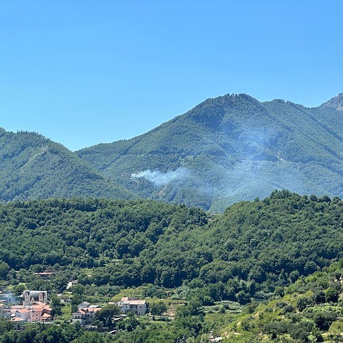 Incendio Tramonti<br />&copy; Maria Abate