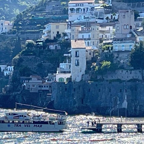 Nuovo servizio navetta per Tramonti e Ravello: spostarsi in Costiera diventa più facile grazie al sistema “bus + traghetti”