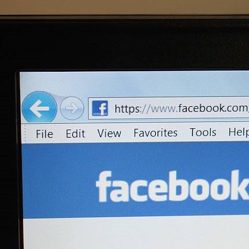 Offendere su Facebook può farvi finire in carcere fino a 3 anni: ecco perchè