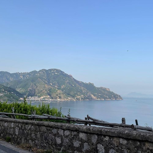 Omicron avanza in Costa d’Amalfi: le più colpite Maiori, Vietri sul Mare e Positano