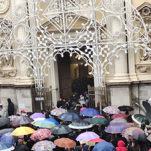 Pagani, più di 100mila fedeli ai festeggiamenti per la Madonna delle Galline. Sindaco: "Spero che diocesi reintroduca processioni"