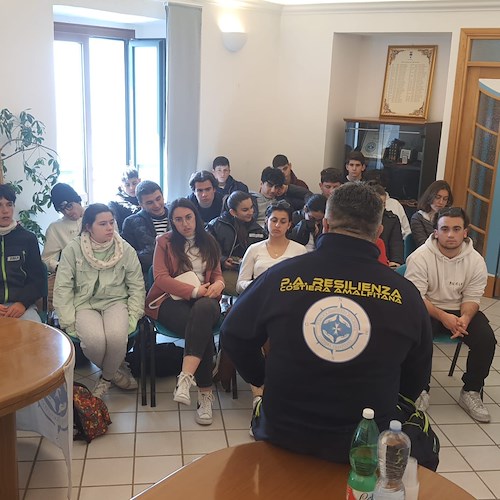 Per gli studenti del "Marini-Gioia" di Amalfi alternanza scuola-lavoro con la Protezione Civile