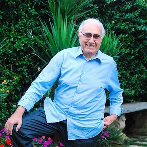 Baudo a Ravello:«Par fare ascolti trasforma in cantante anche Emanuele Filiberto»