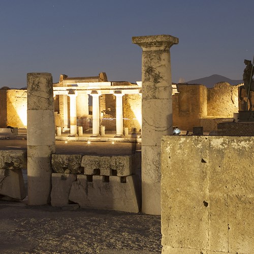 Pompei partecipa alla campagna “M’illumino di Meno” e spegne l'illuminazione perimetrale della città antica