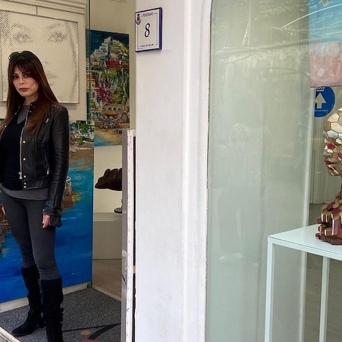 Positano, dopo mostra Rabarama un contributo alle famiglie in difficoltà dalla Fondazione Helpida