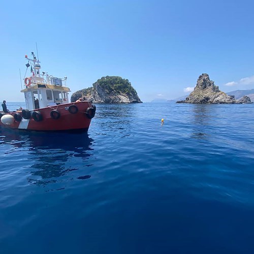 Positano, imbarcazione affondata all'arcipelago Li Galli. Amp Punta Campanella: «Subito la rimozione per scongiurare inquinamento»