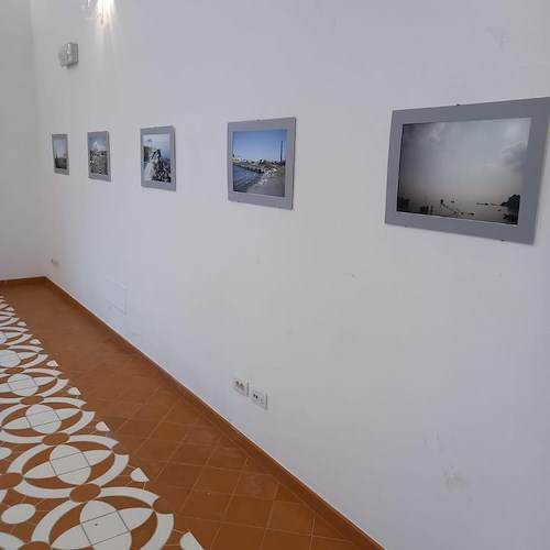 “Positano in… Mostra” prosegue con “L’Altro Sguardo” di Salvatore Esposito e Jo Mangone 