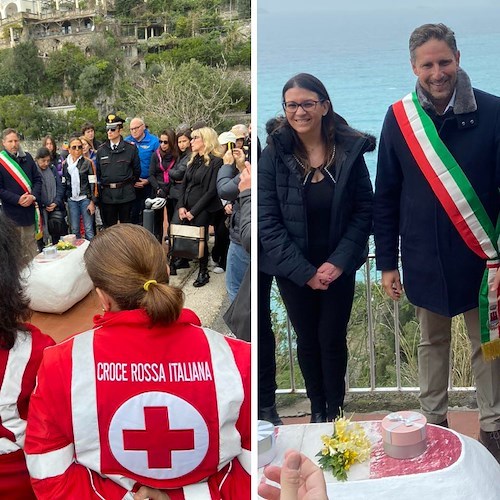 Positano, inaugurata la panchina in memoria delle vittime della strada. Sindaco: «Ci invita a riflettere sulla vita»