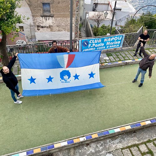 Praiano si tinge d'azzurro per celebrare lo scudetto del Napoli /FOTO