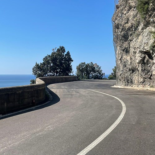 Praiano: terminati lavori sulla Statale Amalfitana, rimossi tubatura esterna e semaforo