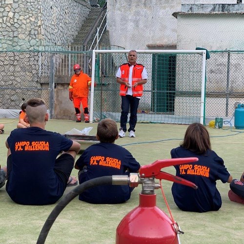 Prevenzione incendi: al campo scuola Millenium Costa d'Amalfi lezioni teoriche e pratiche [FOTO]