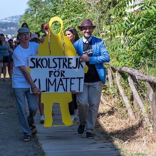 Procida 2022, il giardino del carcere rinasce coi bambini. Intervenuta anche la ministra Dadone