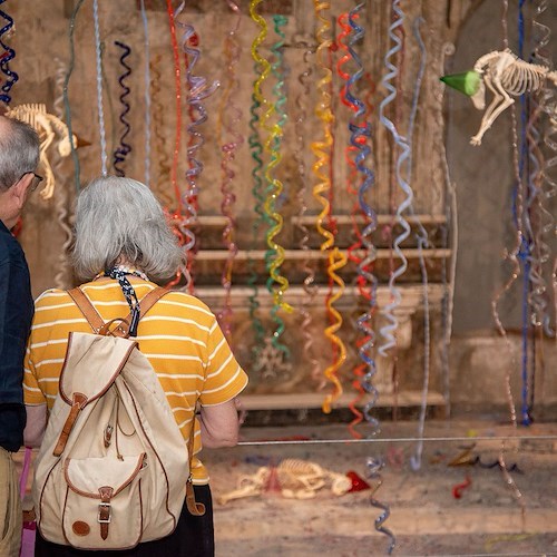 Procida 2022, inaugurata "SprigionArti": l'arte contemporanea invade il vecchio carcere 
