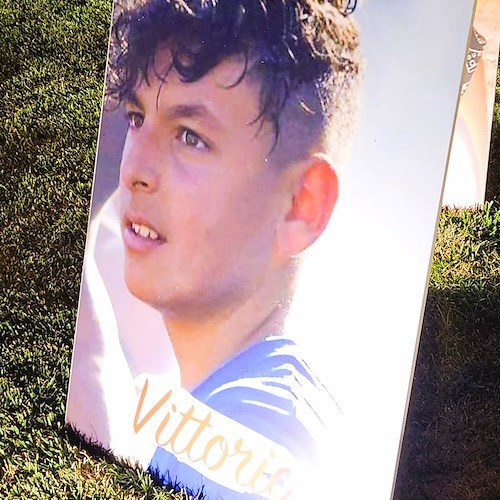 Procura archivia nuovamente caso di Vittorio Senatore, morto a 16 anni a Vietri sul Mare. La mamma non si arrende: «Voglio la verità»<br />&copy; Monica Ferraro