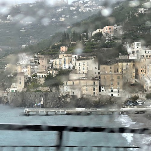 Prorogata allerta meteo in Campania: temporali, mare agitato e venti forti fino a domani 2 aprile 