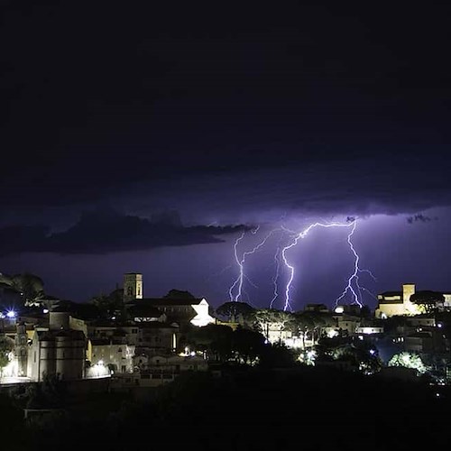 Protezione Civile Campania: allerta meteo Gialla da mezzanotte. Possibili raffiche di vento e temporali