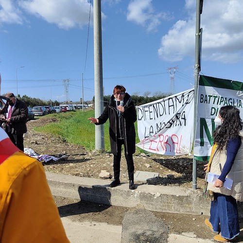 Provincia dà via libera a trasferimento rifiuti “italo-tunisini” a Persano, Sindaci Piana del Sele annunciano «vertenze in sede giudiziaria»