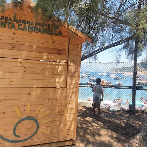 Punta Campanella, educazione ambientale in spiaggia: ecco l'infopoint a Puolo