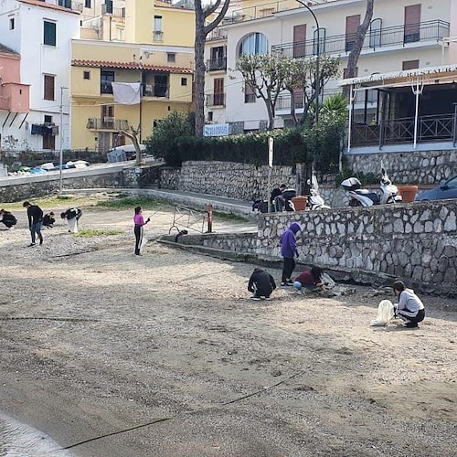 Punta Campanella, raccolti 7 quintali di rifiuti dai fondali di Marina della Lobra