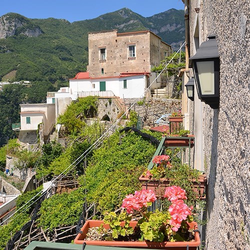 Può un paesino italiano essere così vicino al paradiso ? 