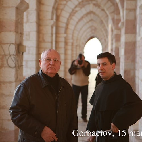 Quando Gorbaciov visitò Assisi: il ricordo di Padre Enzo Fortunato