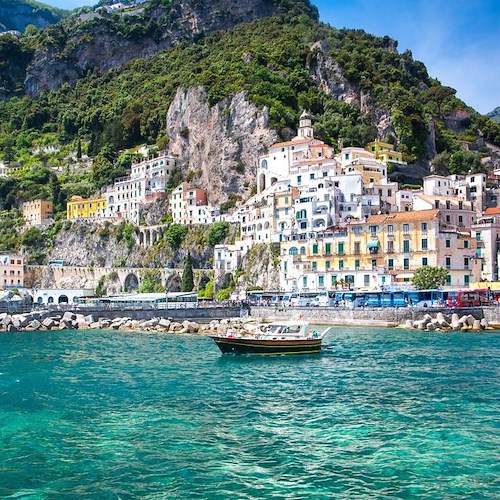 “Racconti del Territorio”: albergatori di Amalfi mettono a disposizione degli ospiti guide ed accompagnatori