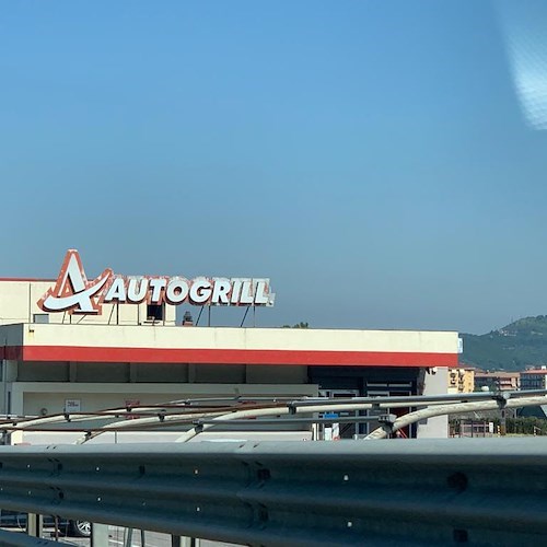 Rapina in autogrill sull'A3 "Napoli-Salerno", arrestato il responsabile in flagranza