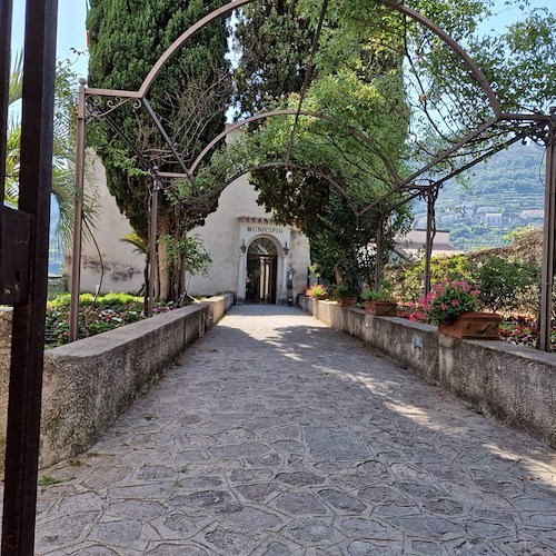 Ravello, 8 giugno via San Trifone chiusa al traffico veicolare per lavori a condotta idrica