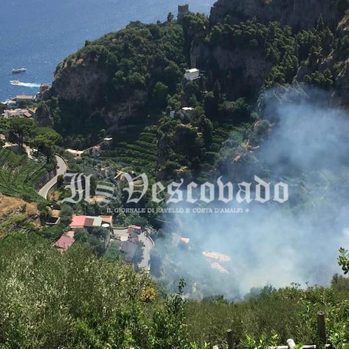 Ravello: domato l'incendio di Civita, strada riaperta /FOTO