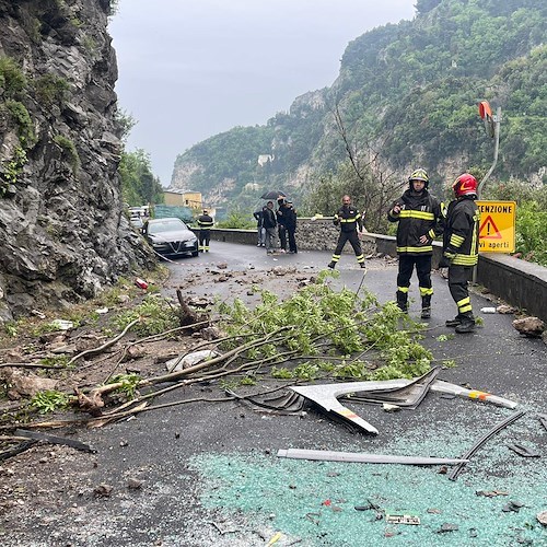 Ravello, dopo incidente strada riapre a senso unico alternato