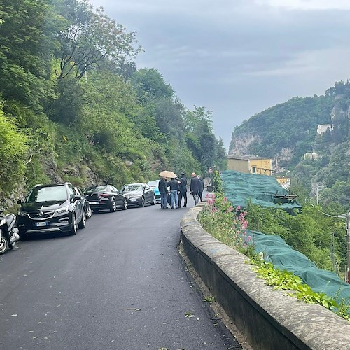 Ravello, dopo incidente strada riapre a senso unico alternato