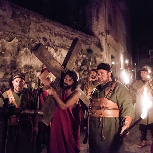 Ravello, dopo lo stop forzato torna la Via Crucis in costume? Venerdì un incontro pubblico per discuterne