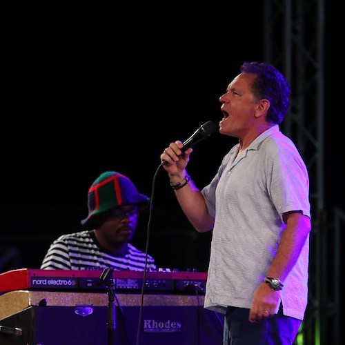 Ravello Festival, Kurt Elling chiude la Settimana del Jazz con Charlie Hunter e incanta la platea con "SuperBlu"