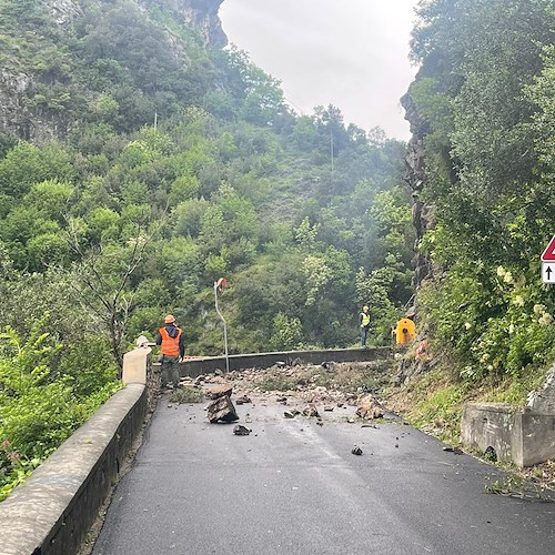 Ravello, in corso lavori bonifica zona incidente. In bilico Giro d'Italia: se ne parla oggi in Prefettura 