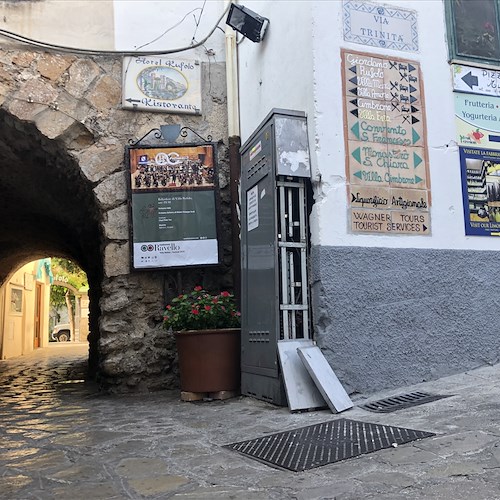 Ravello, linea telefonica down nel centro storico: disagi per utenze domestiche, negozi e alberghi
