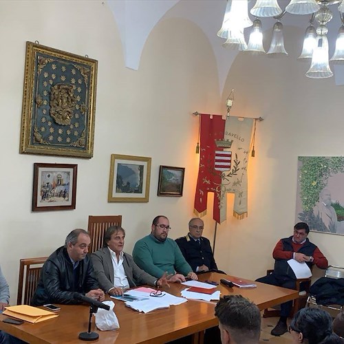 Ravello, operatori turistici a Palazzo Tolla; Sindaco: «Rischiamo di perdere Villa Rufolo»